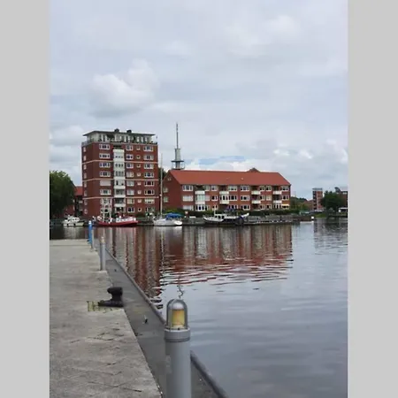 Theda's Utkiek Apartment Emden